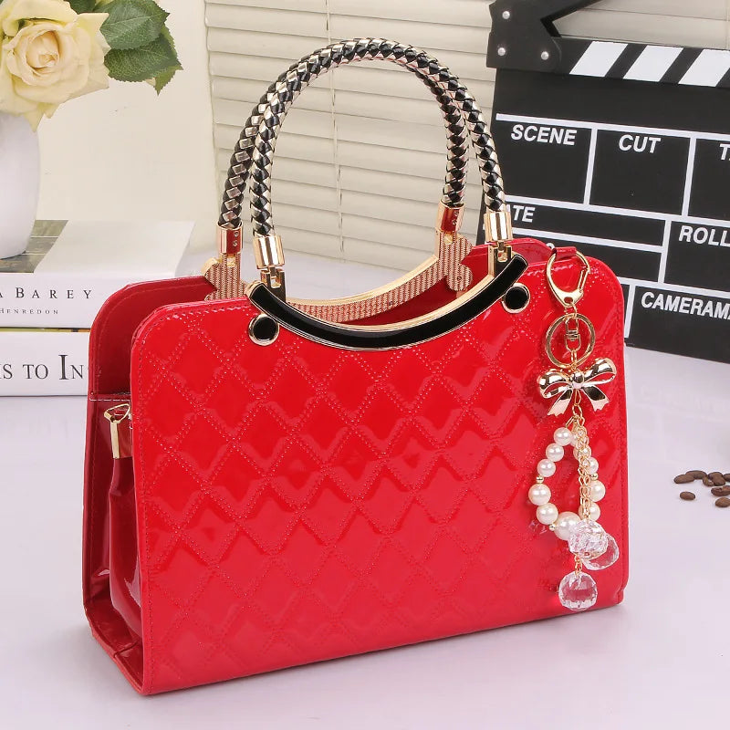 Pearl Pendant Lattice Handbag Bag Finer Living Life red  